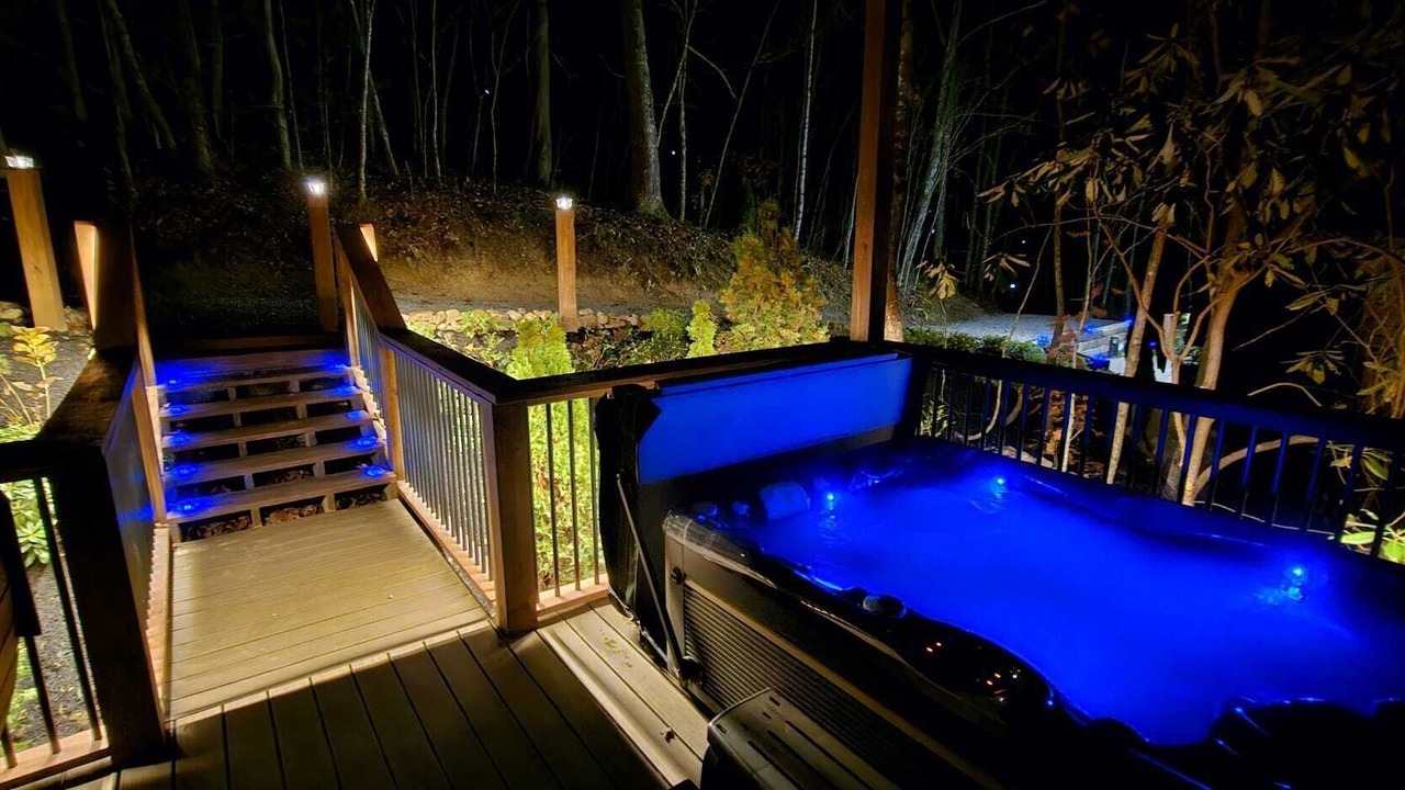 Photo of Patio Balcony in Mountain City