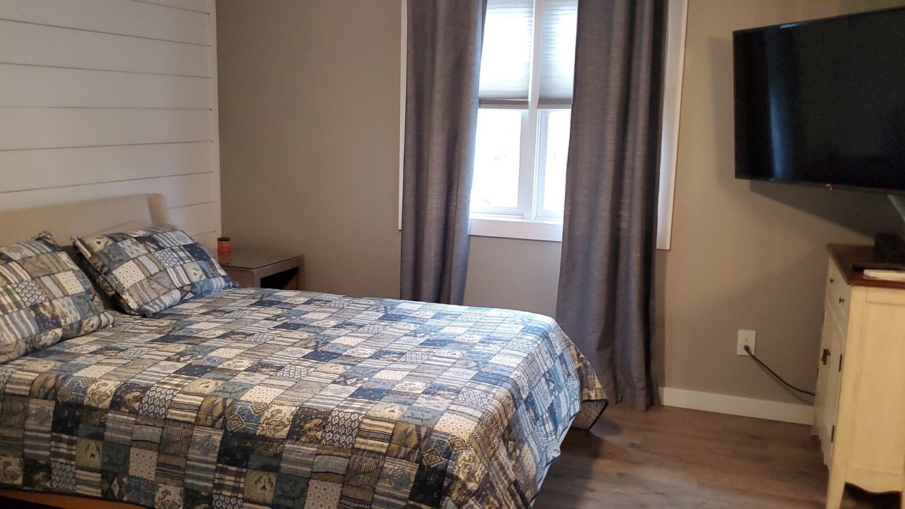 Photo of Bedroom in Pineola