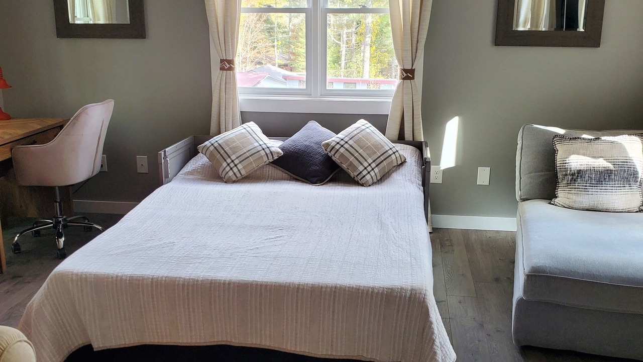Photo of Bedroom in Pineola