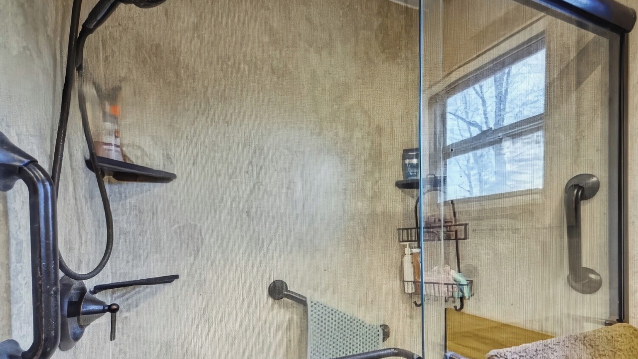 Photo of Bathroom in Dandridge