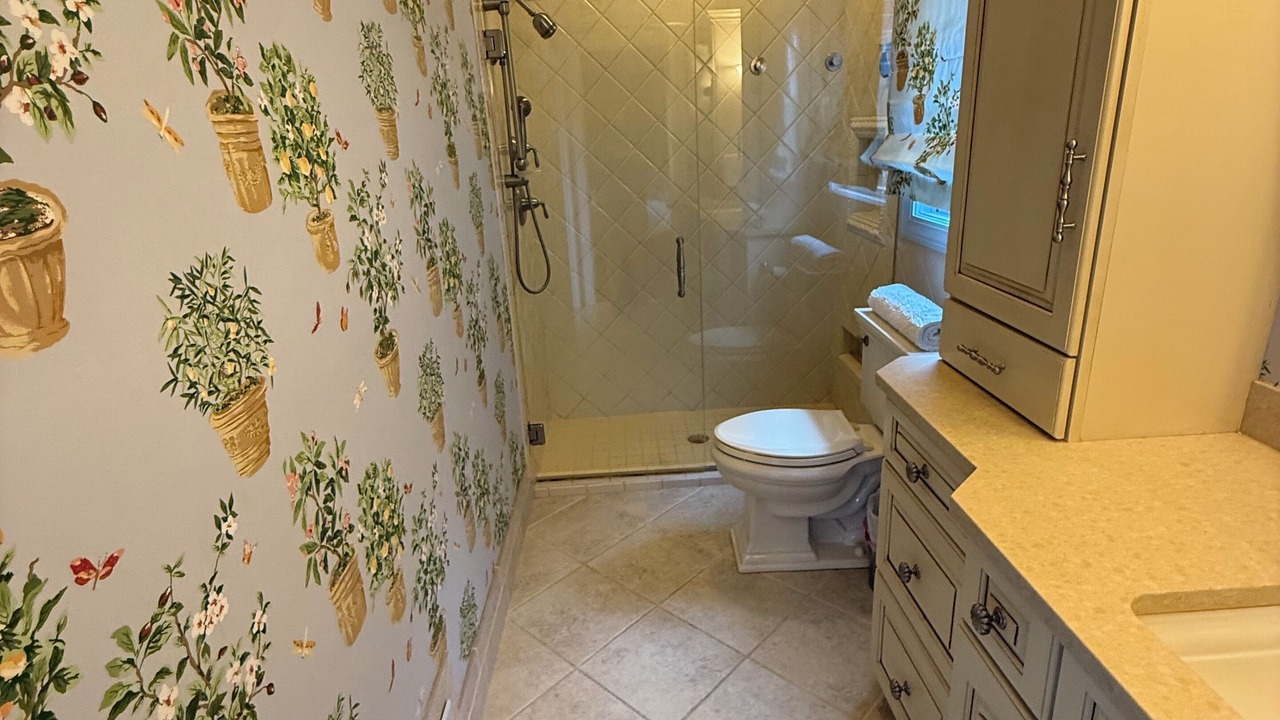 Photo of Bathroom in Carrollton