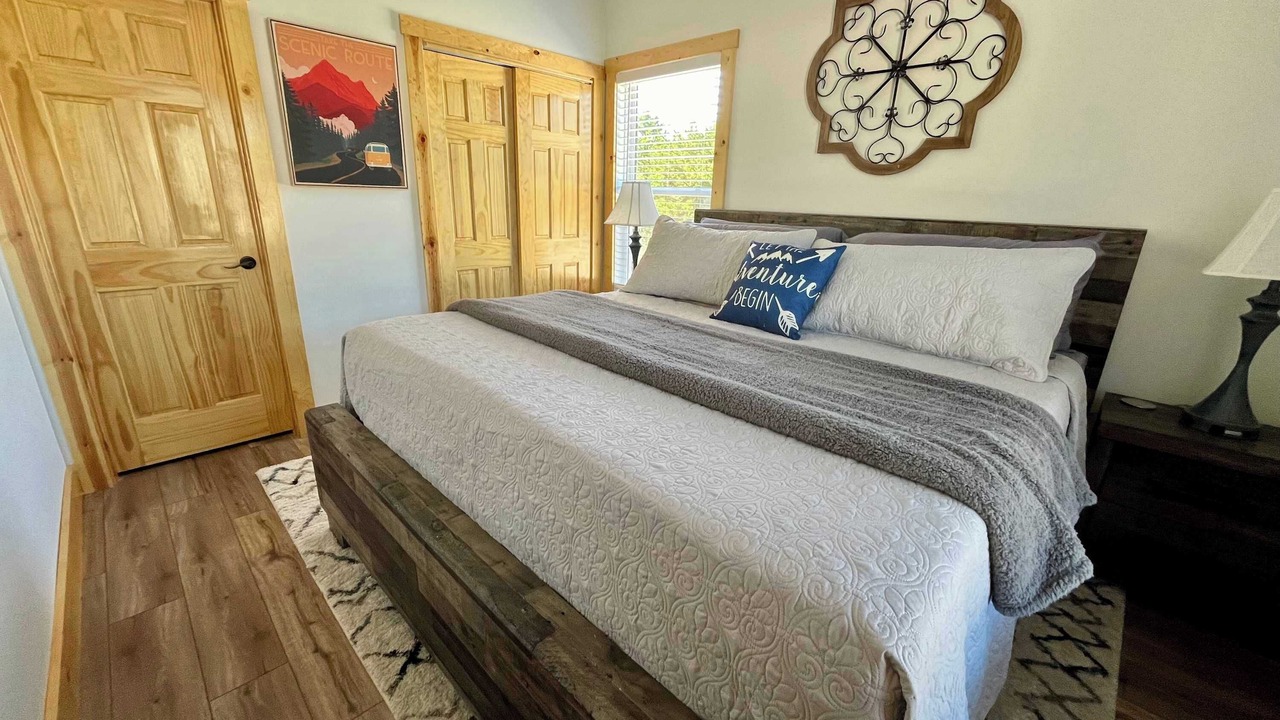 Photo of Bedroom in Rogers