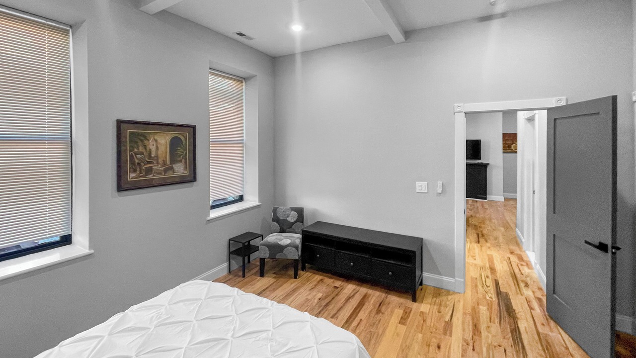 Photo of Bedroom in Downtown Baltimore