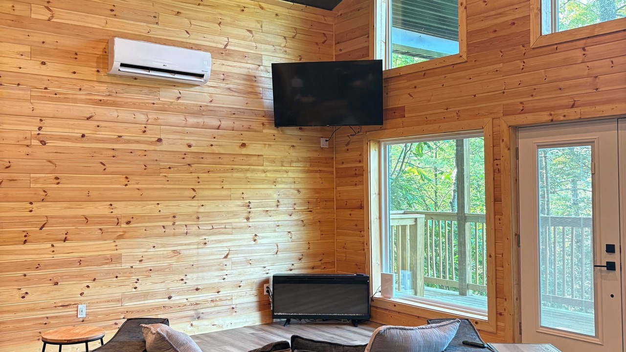 Photo of Livingroom in Campton