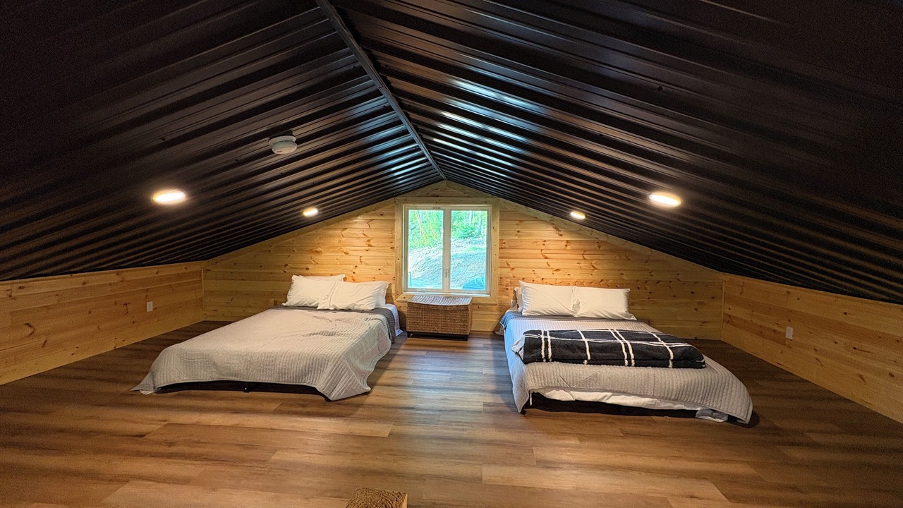 Photo of Bedroom in Campton