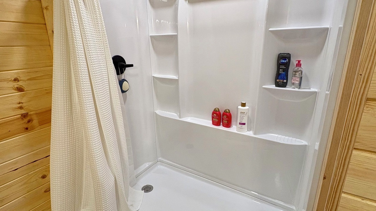 Photo of Bathroom in Campton