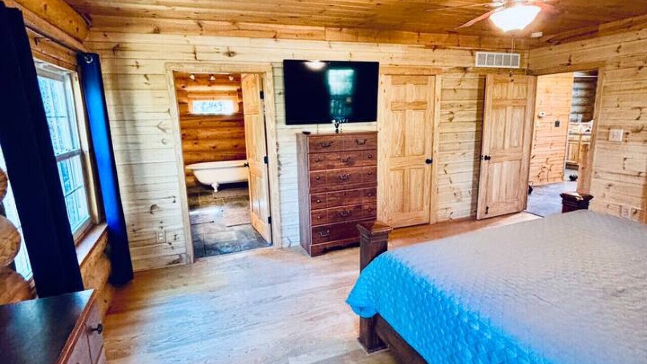 Photo of Bedroom in Saint Helens