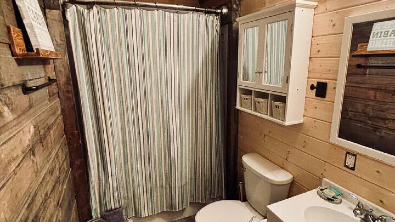 Photo of Bathroom in Saint Helens