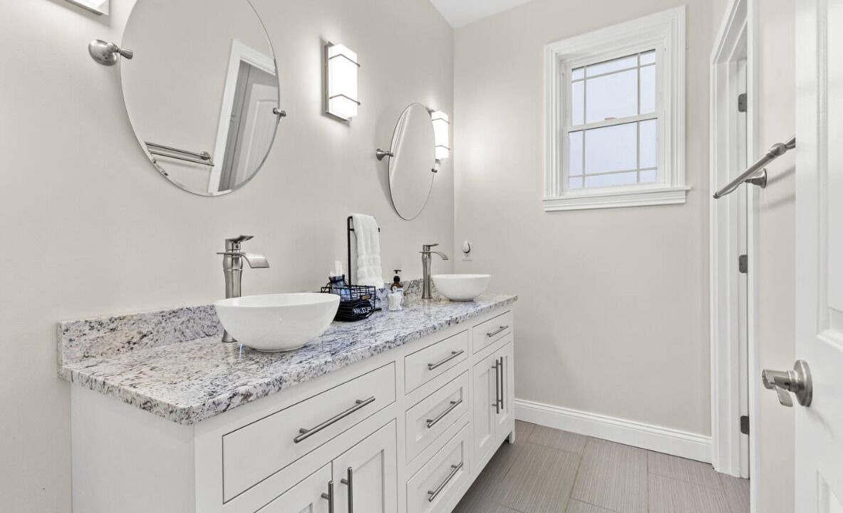Photo of Bathroom in Stanton