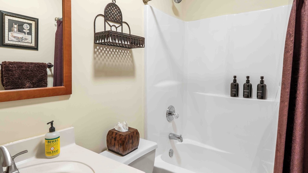 Photo of Bathroom in Beech Mountain