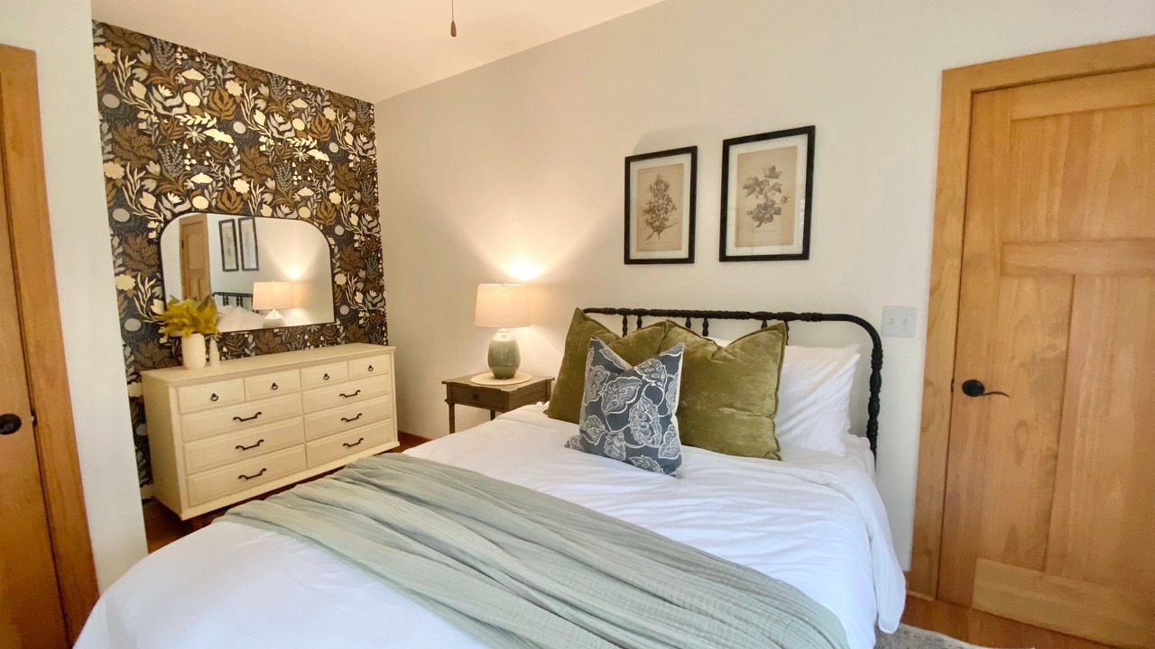 Photo of Bedroom in Zirconia