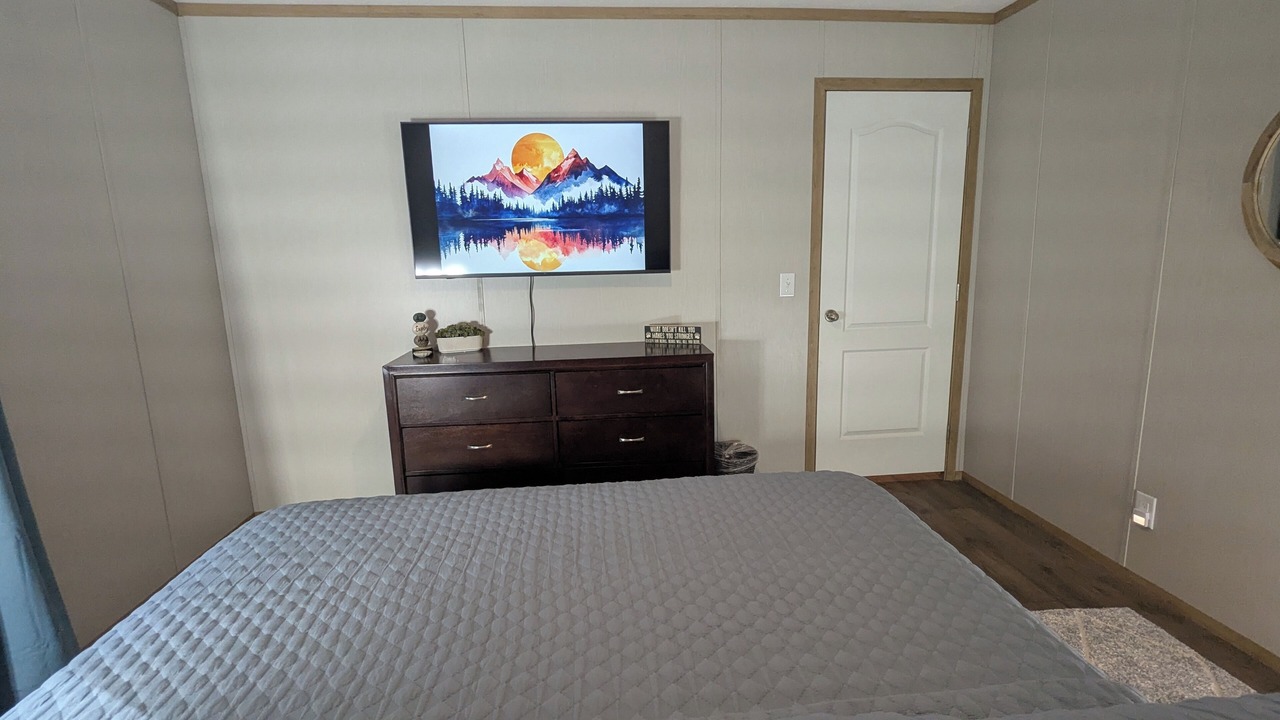 Photo of Bedroom in Elk Park