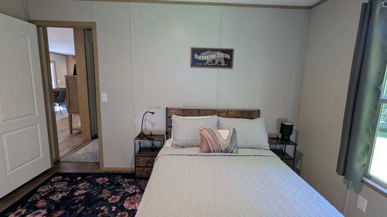 Photo of Bedroom in Elk Park
