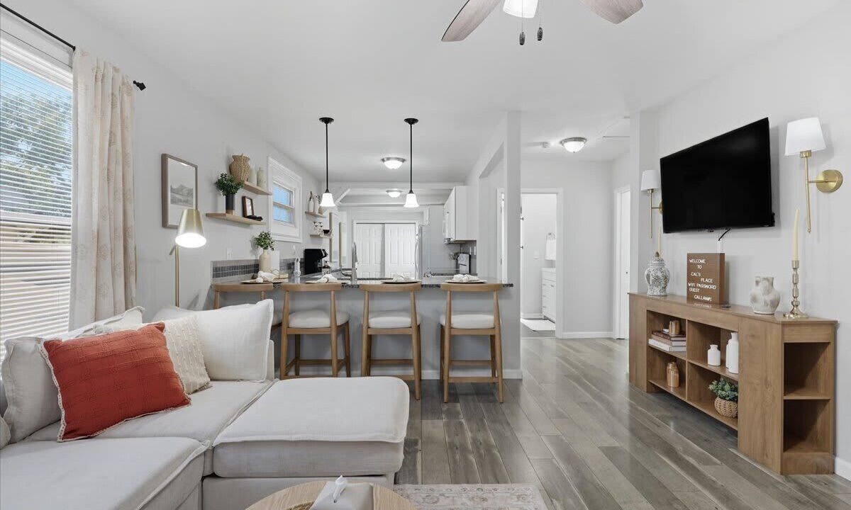 Photo of Livingroom in Alcoa