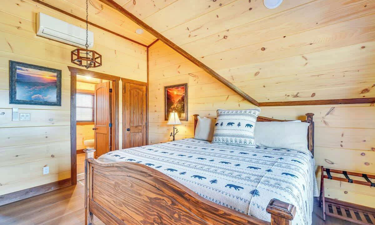 Photo of Bedroom in Sevierville
