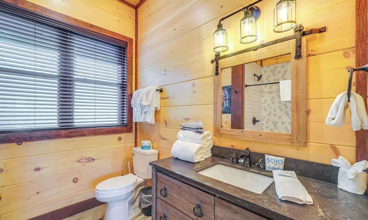 Photo of Bathroom in Sevierville