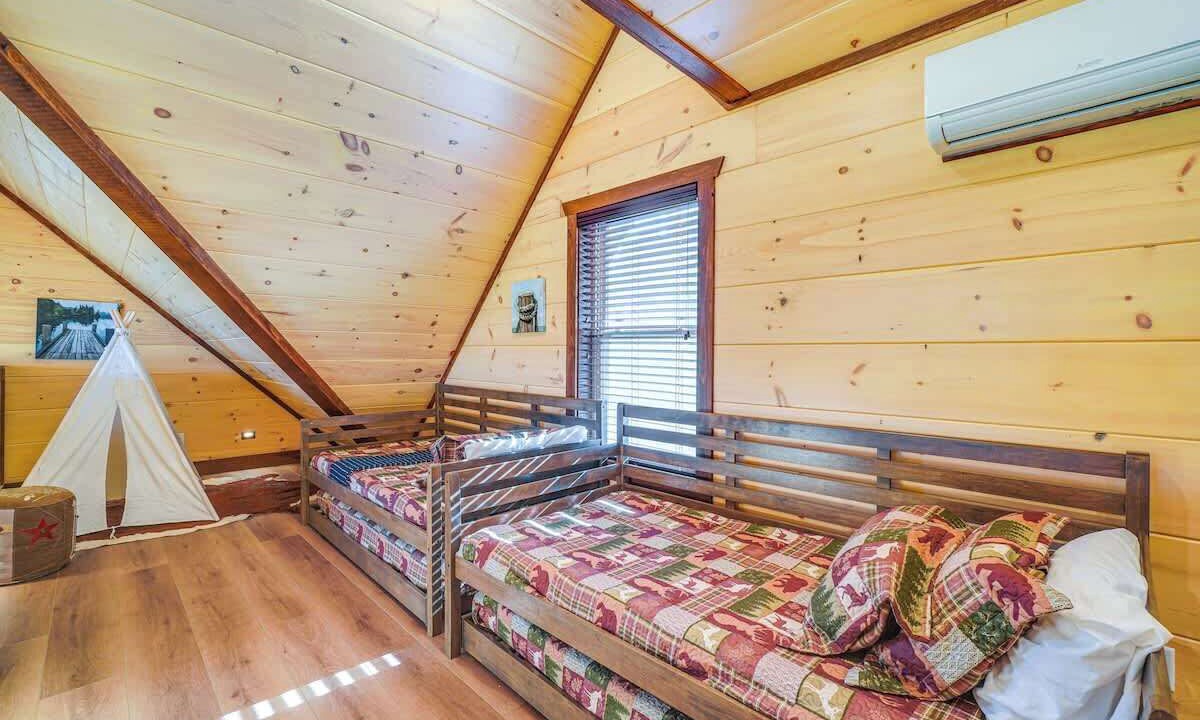 Photo of Bedroom in Sevierville
