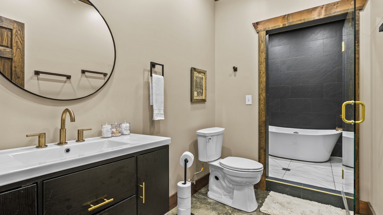 Photo of Bathroom in Stanton