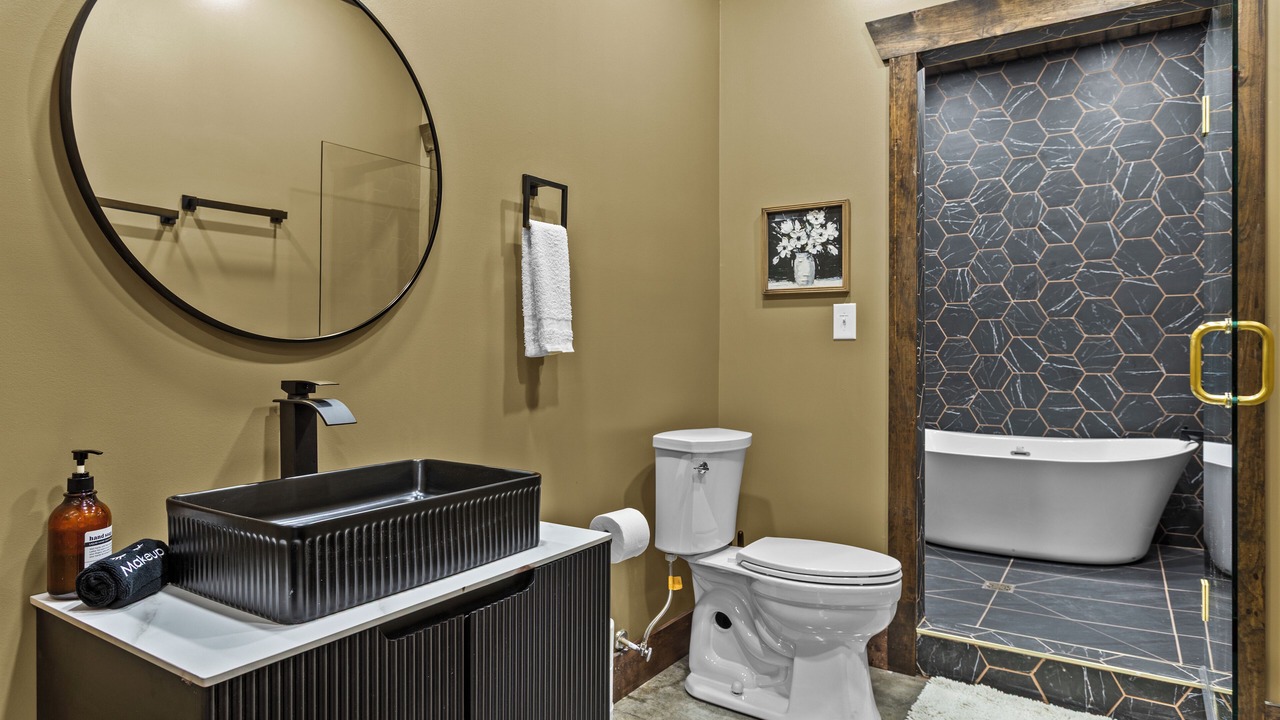 Photo of Bathroom in Stanton