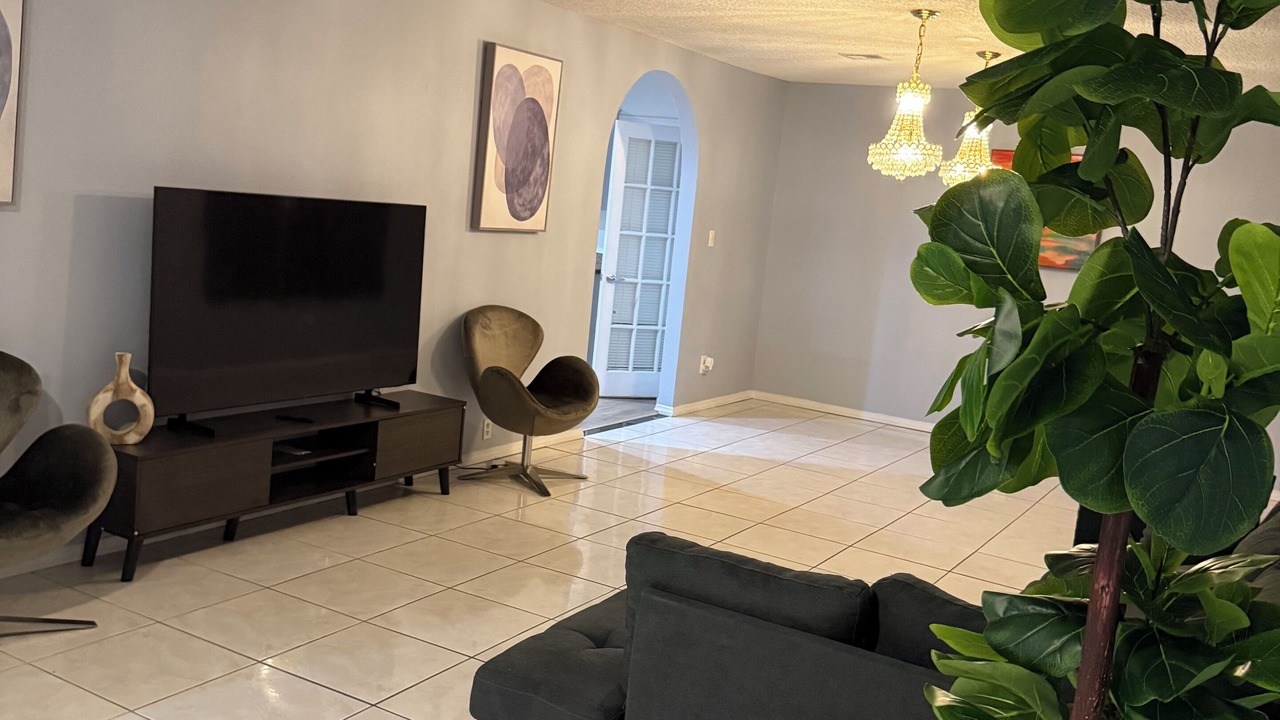 Photo of Livingroom in Sunrise Manor