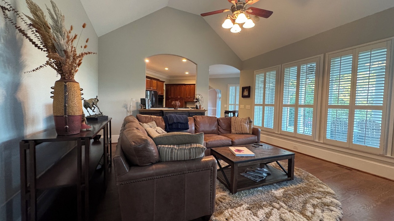 Photo of Livingroom in Rutherfordton