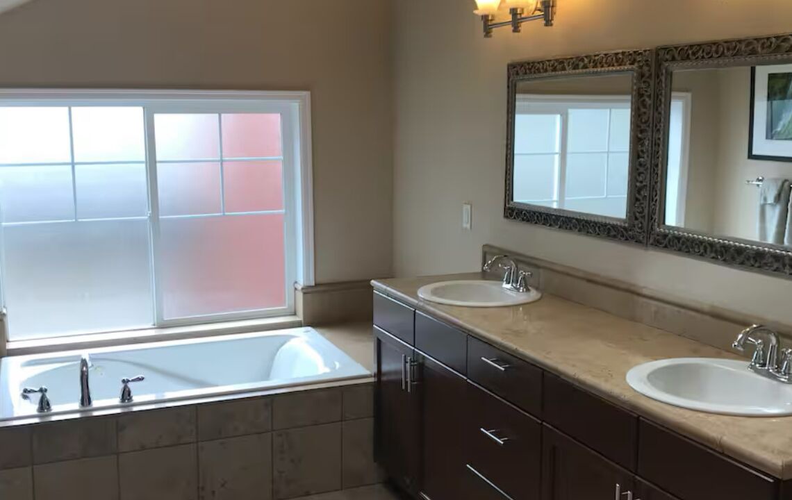 Photo of Bathroom in North Queen Anne
