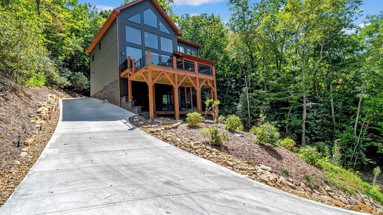 Photo of Outdoor in Black Mountain