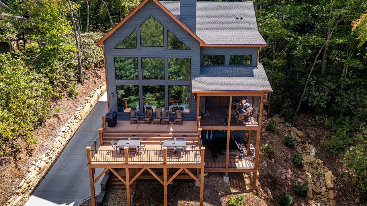 Photo of Outdoor in Black Mountain