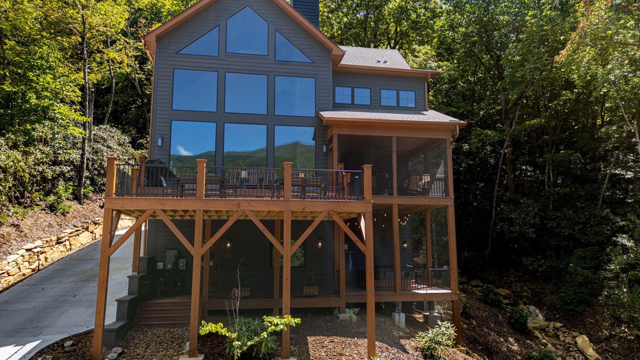 Photo of Outdoor in Black Mountain