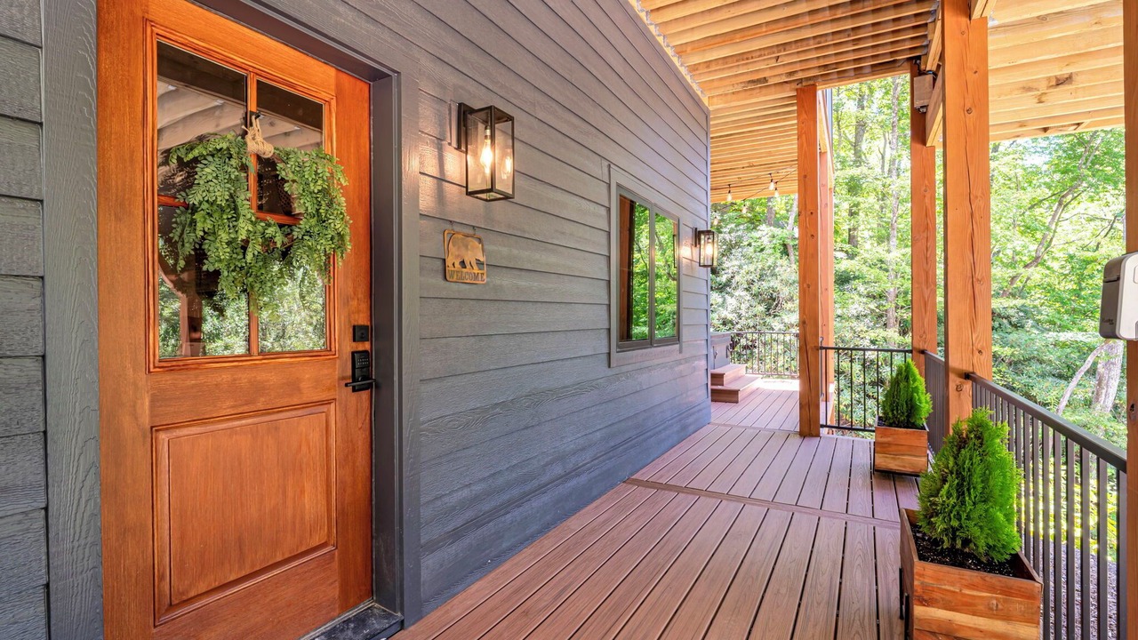 Photo of Patio Balcony in Black Mountain