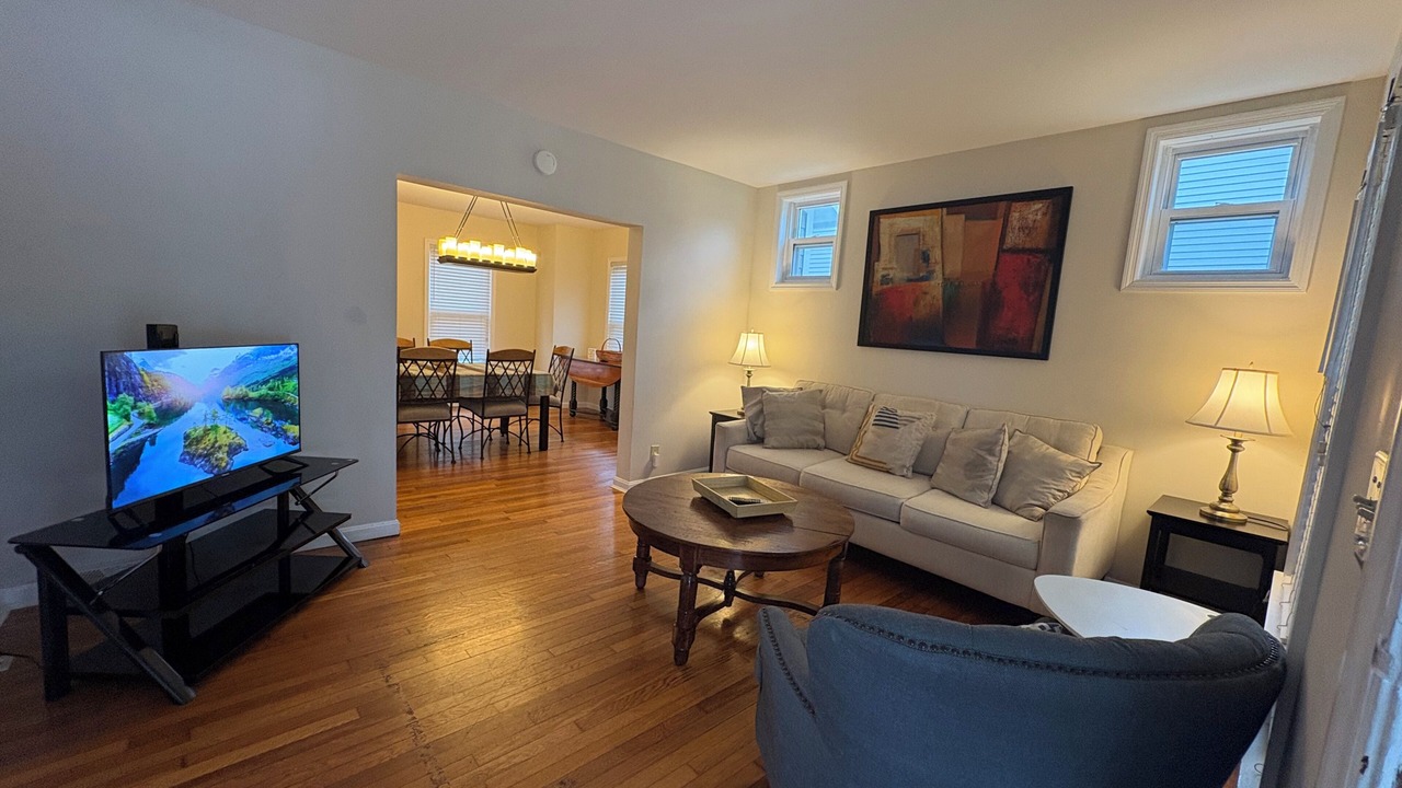 Photo of Livingroom in Milford