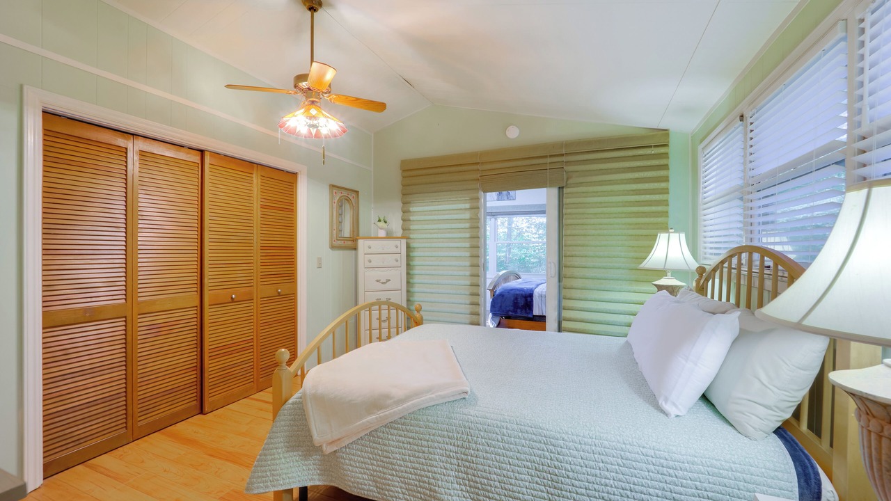 Photo of Bedroom in Newland