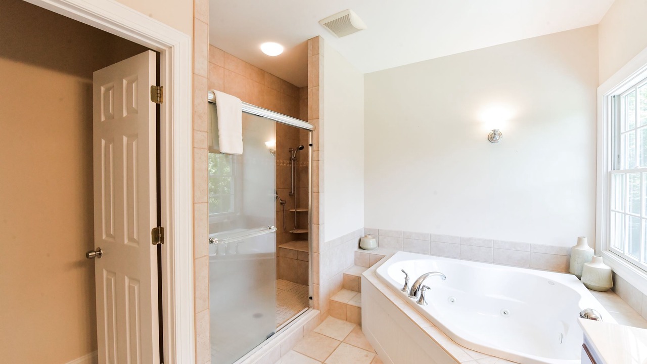 Photo of Bathroom in Boring
