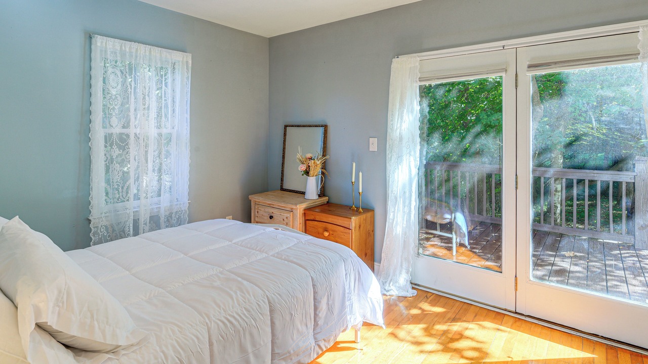Photo of Bedroom in Jonesborough