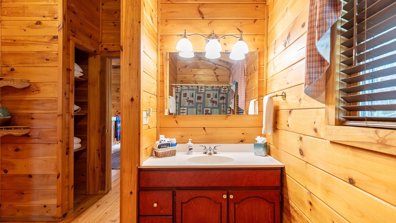 Photo of Bathroom in Butler