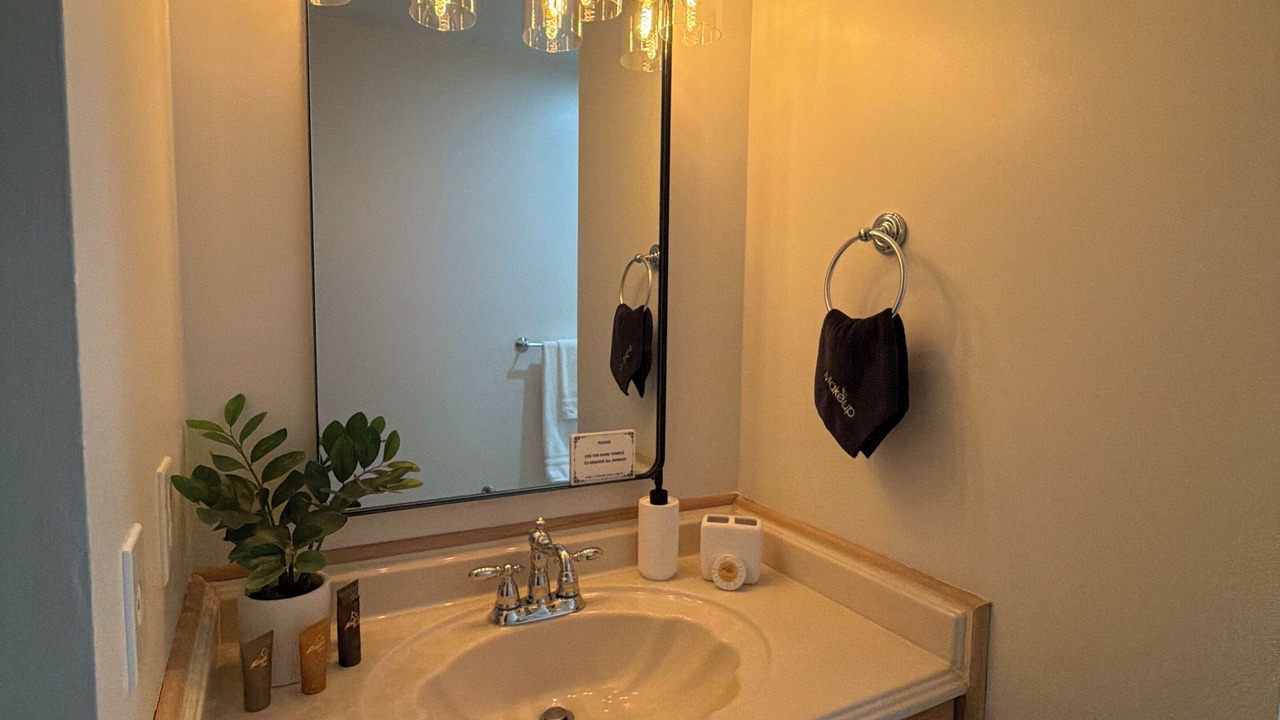 Photo of Bathroom in Travelers Rest
