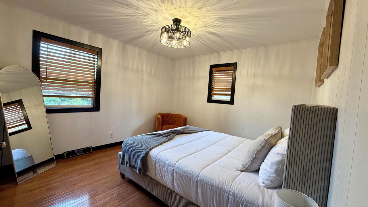 Photo of Bedroom in Travelers Rest