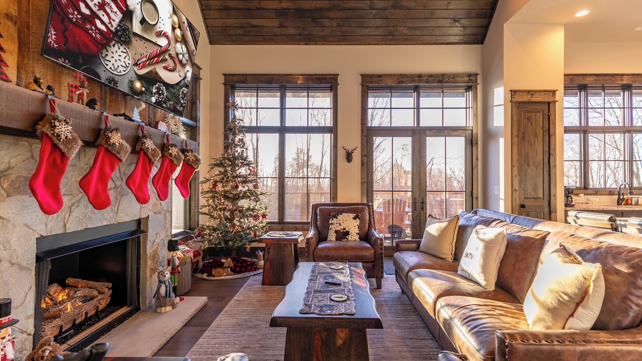 Photo of Livingroom in Elk Park