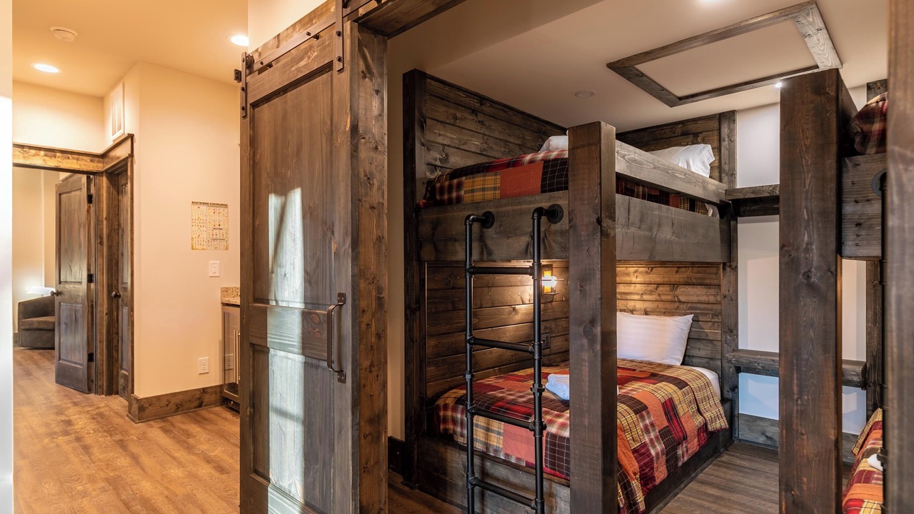 Photo of Bedroom in Elk Park