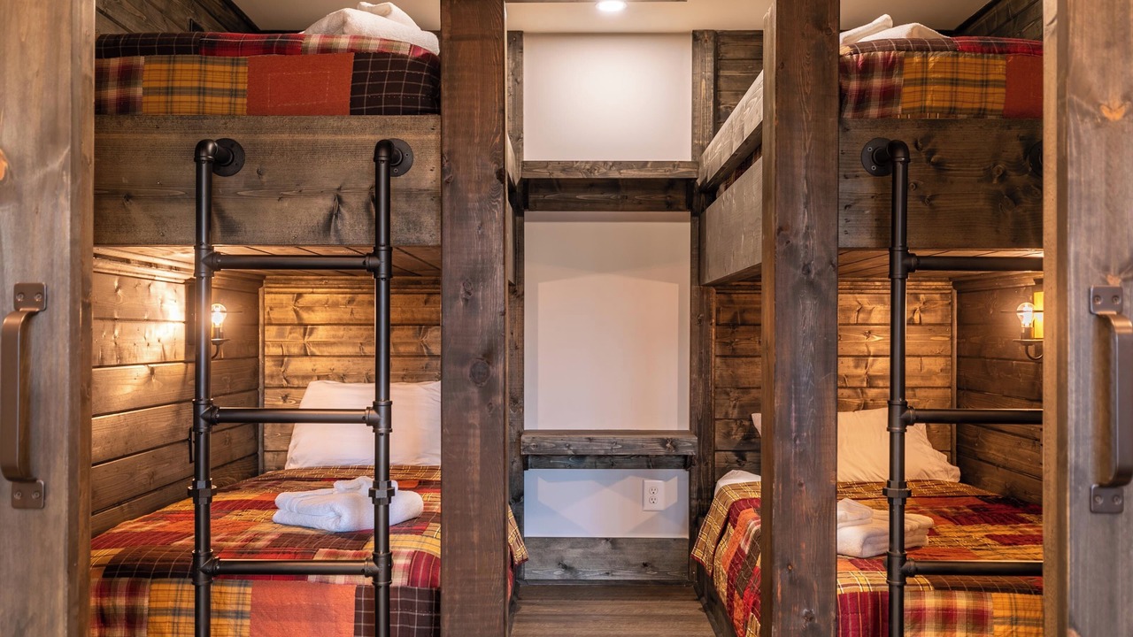 Photo of Bedroom in Elk Park