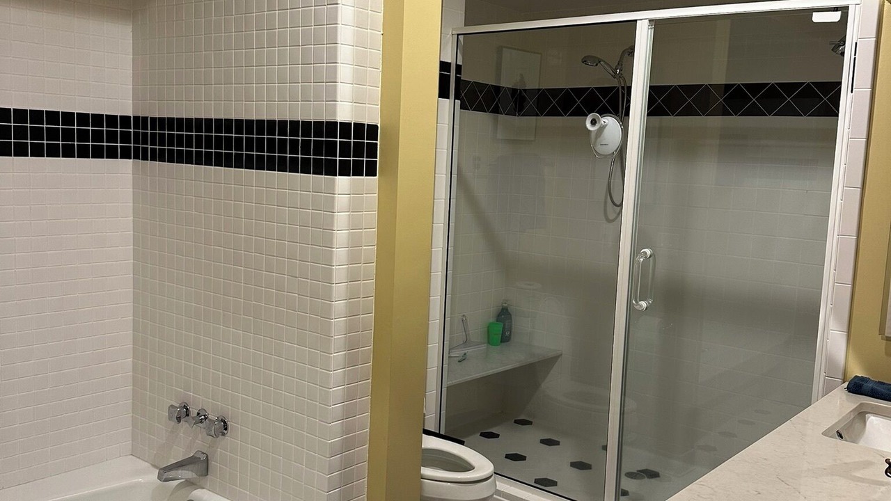 Photo of Bathroom in Tuxedo