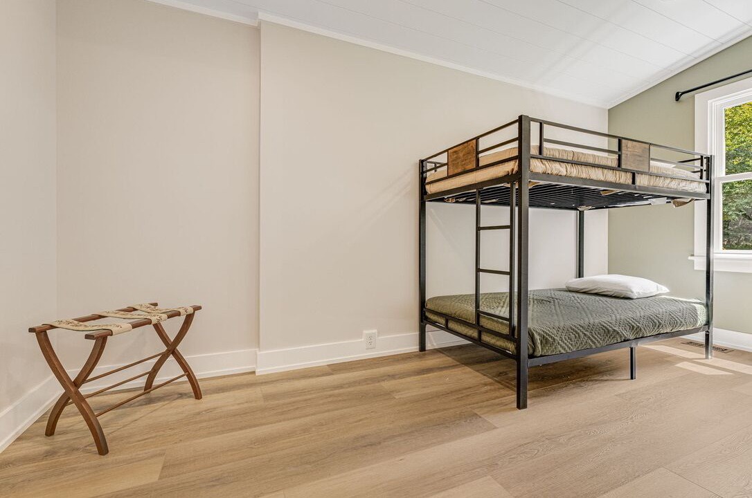 Photo of Bedroom in Candler