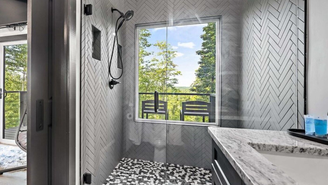 Photo of Bathroom in Campton
