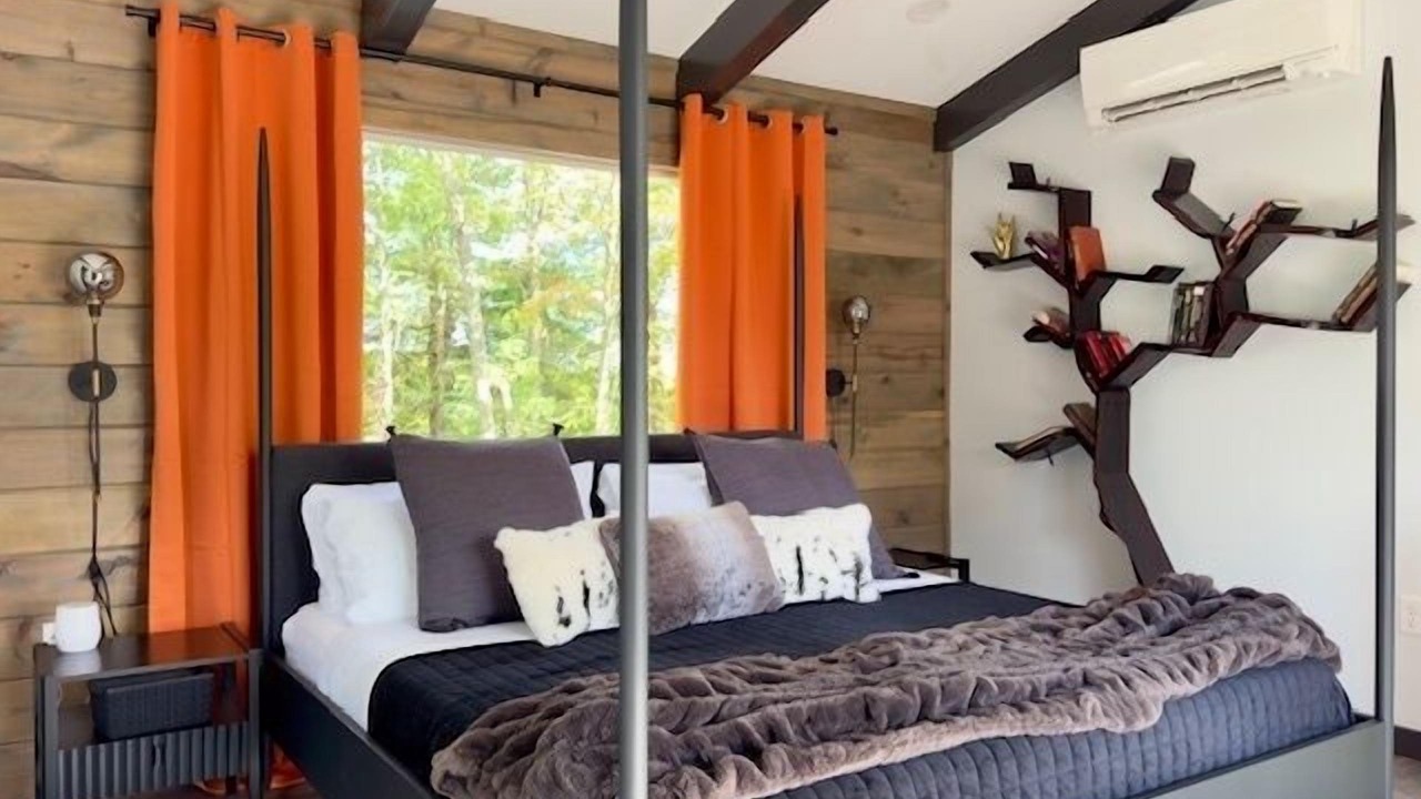 Photo of Bedroom in Campton