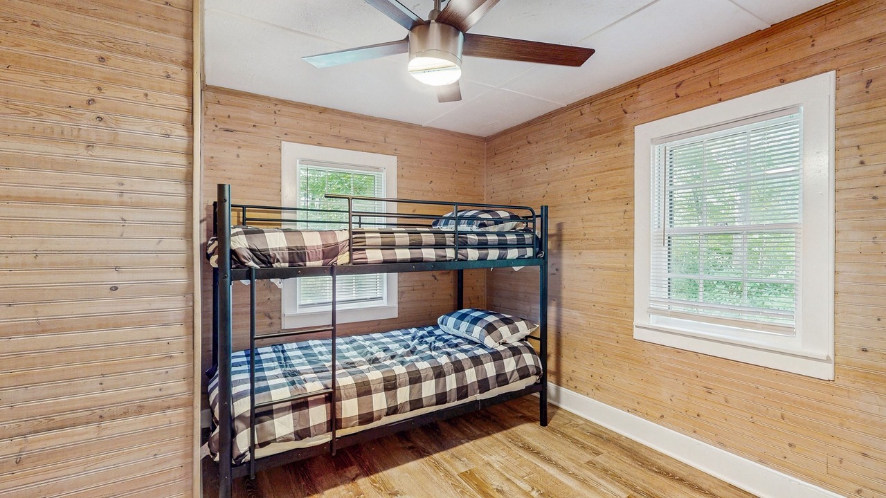 Photo of Bedroom in Newland