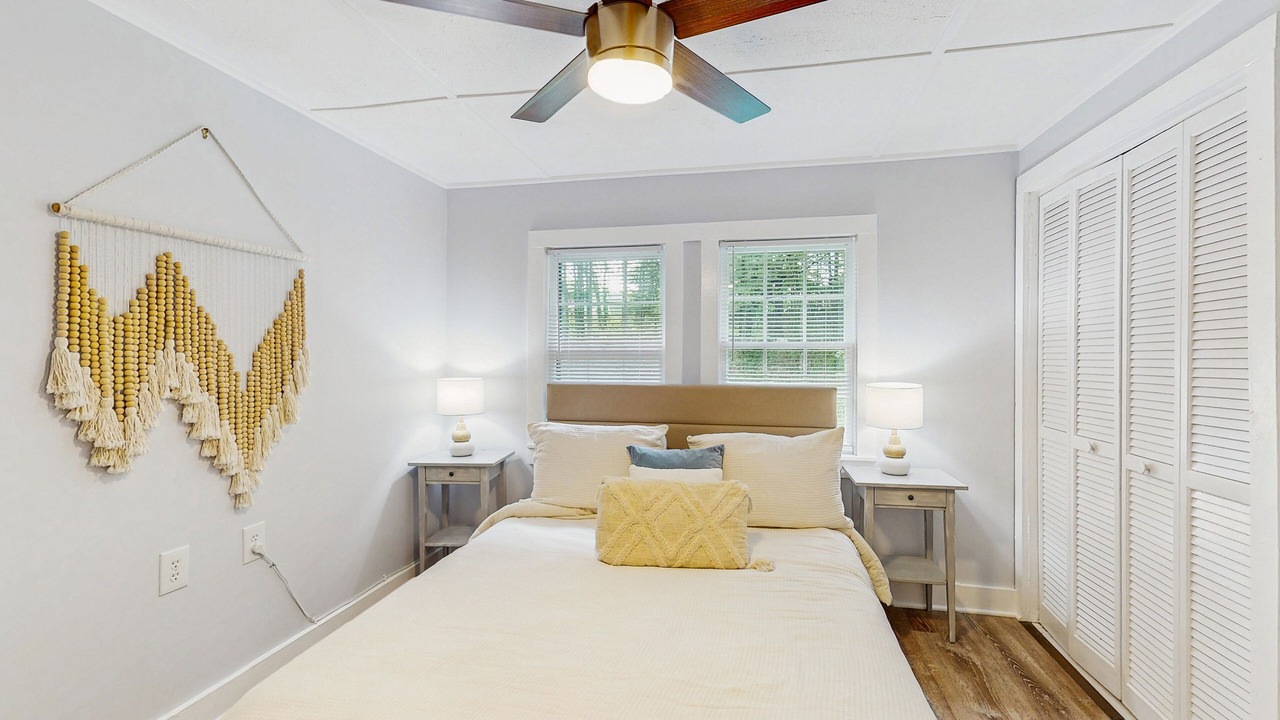 Photo of Bedroom in Newland