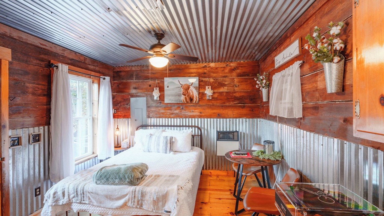 Photo of Bedroom in Stanton
