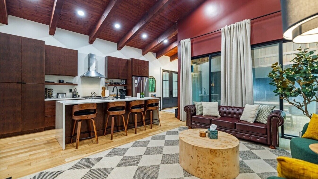 Photo of Livingroom in Rogers