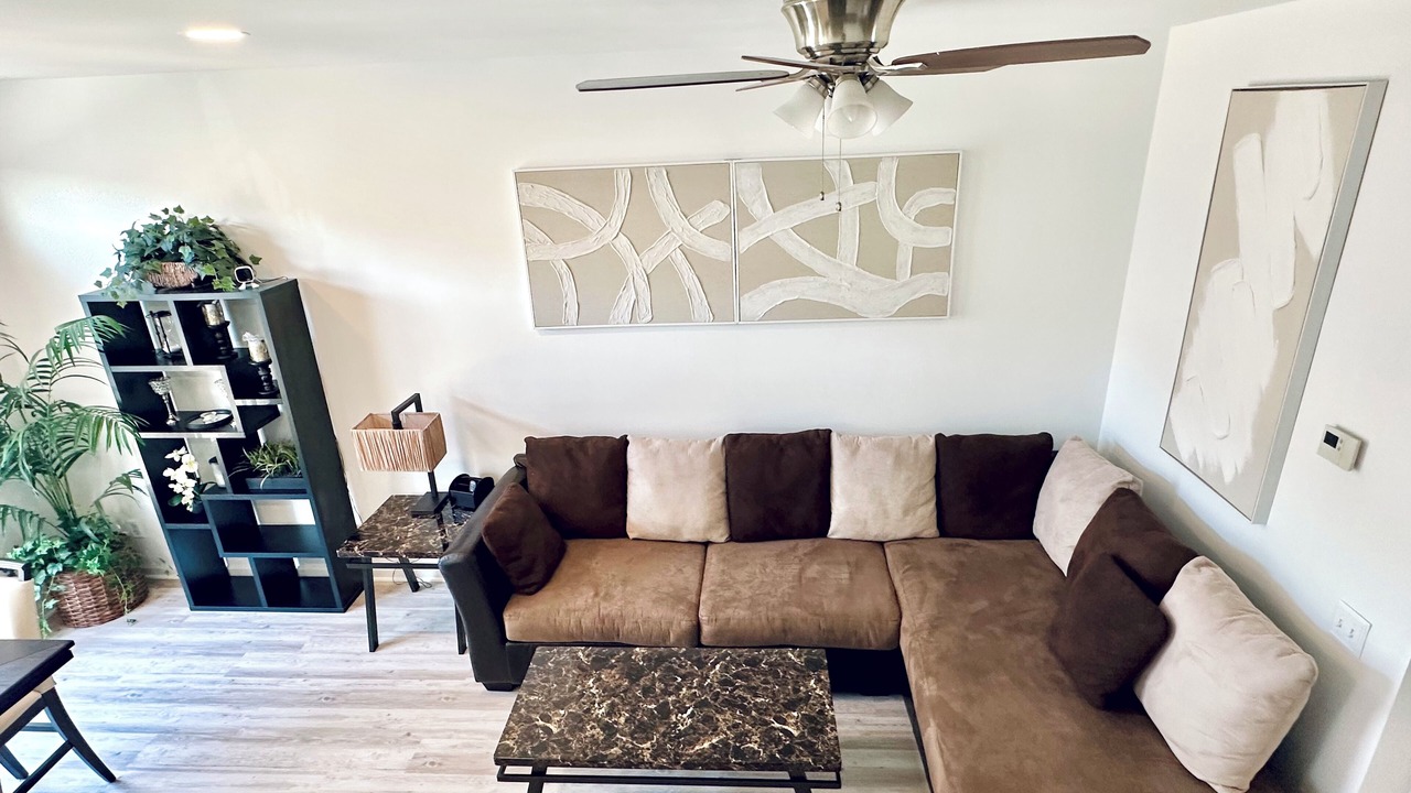 Photo of Livingroom in Ashburn