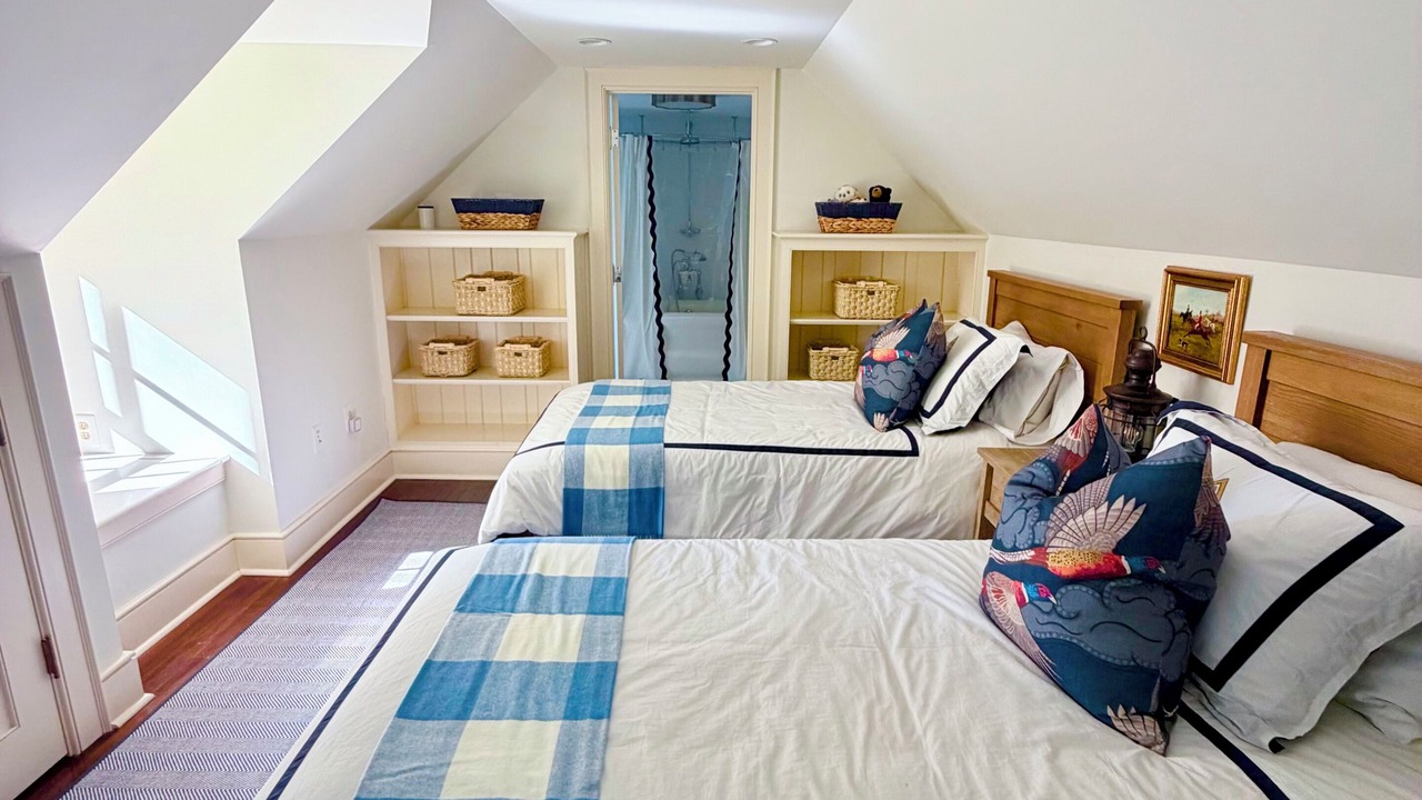 Photo of Bedroom in Middleburg